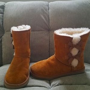 Size 8 Uggs